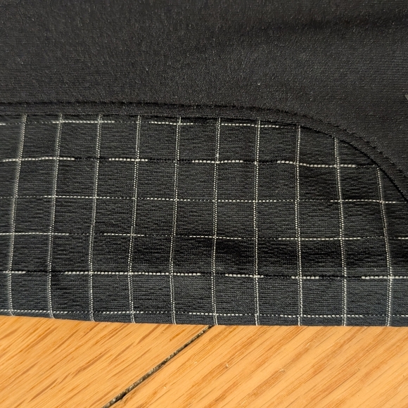 New Balance Black Joggers with Reflective Accents - Picture 2 of 6